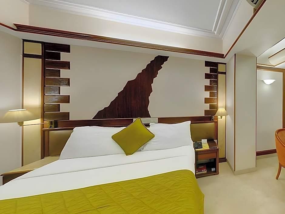 Regal Enclave 3* Mumbai