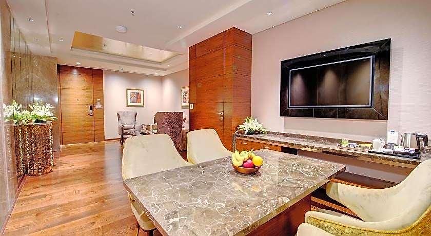 Hotel Niranta Airport Transit & Lounge Terminal 2 Arrivals/landside