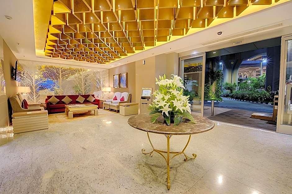 Niranta Airport Transit & Lounge Terminal 2 Arrivals/landside Hotel