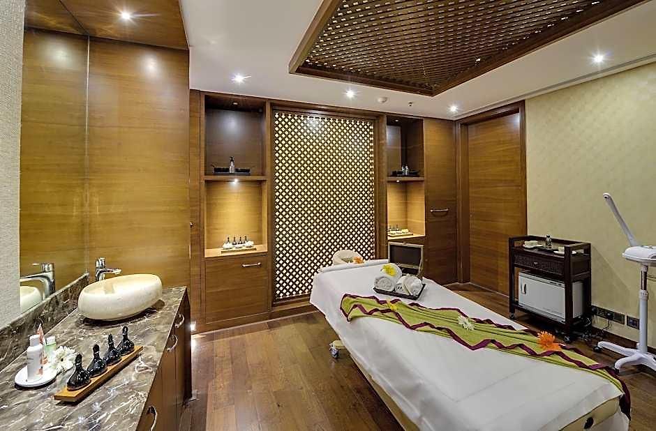 Hotel Niranta Airport Transit & Lounge Terminal 2 Arrivals/landside Mumbai
