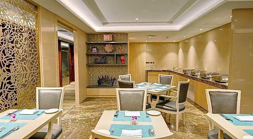Niranta Airport Transit & Lounge Terminal 2 Arrivals/landside