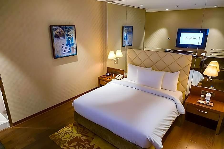 Niranta Airport Transit & Lounge Terminal 2 Arrivals/landside Mumbai