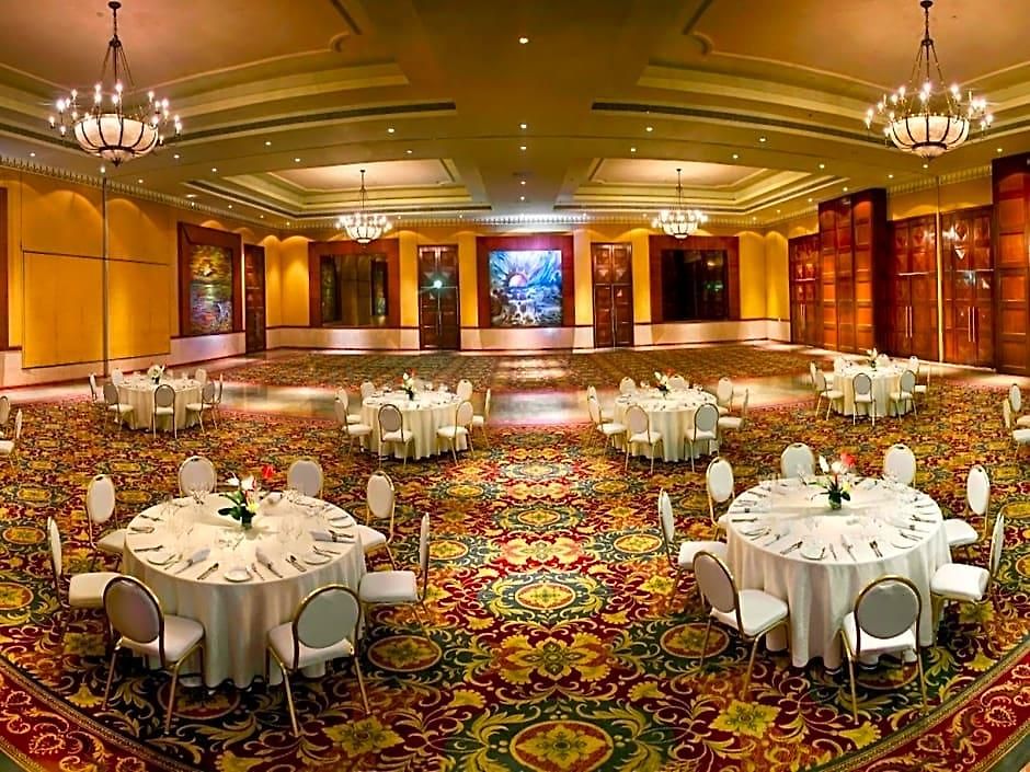 Hotel The Lalit Mumbai