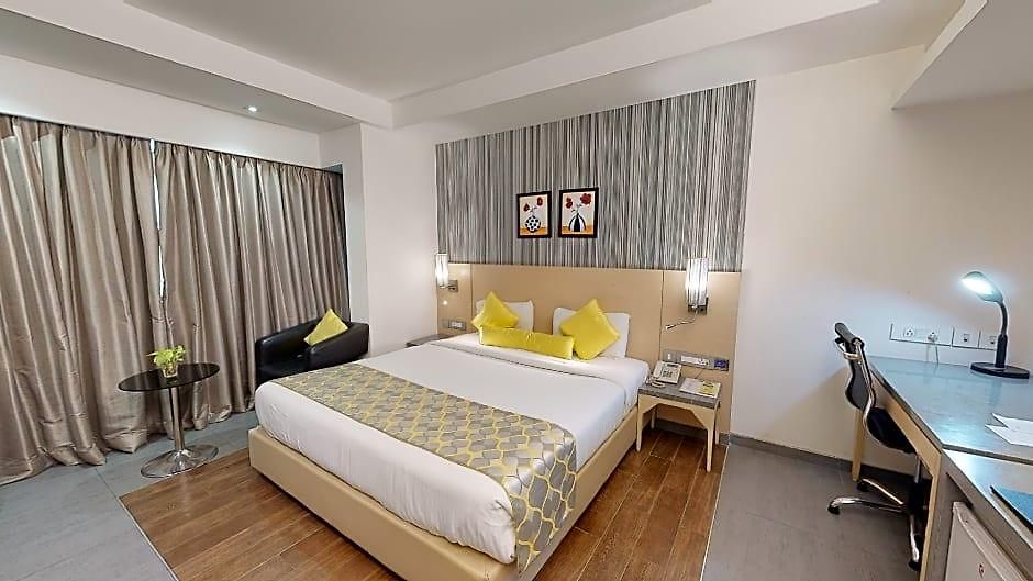 Hotel Landmark Residency 3*