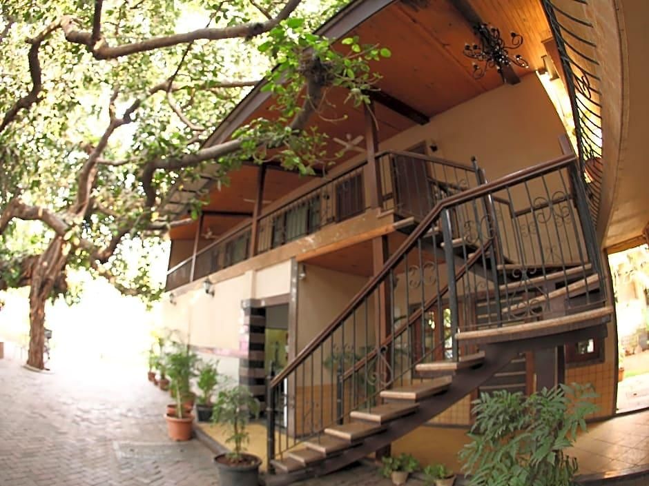 Garden 3* Mumbai