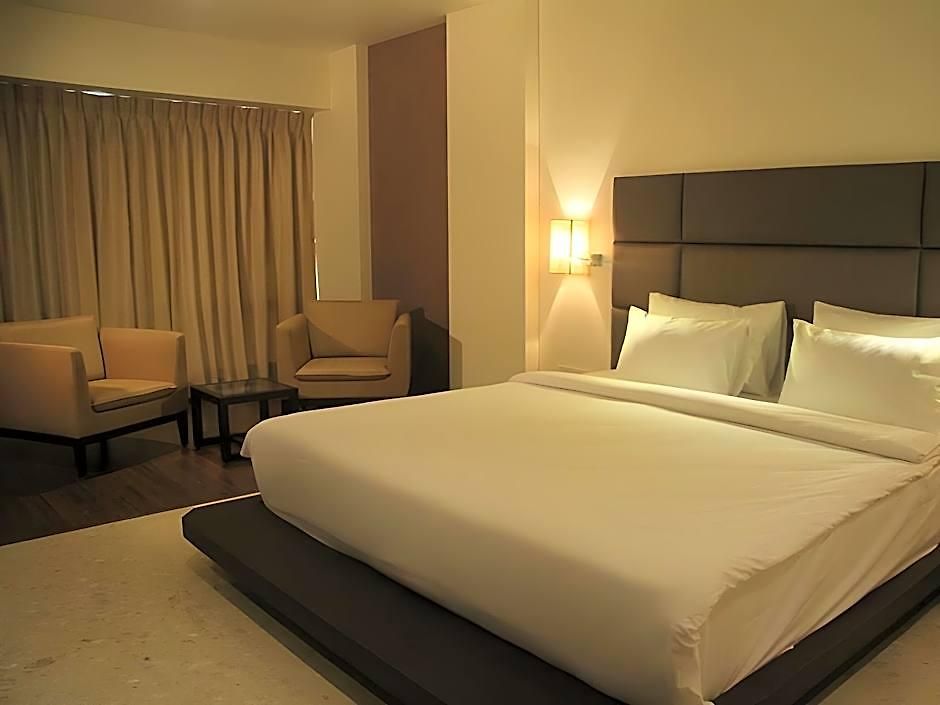 Inn Beacon T2 Mumbai