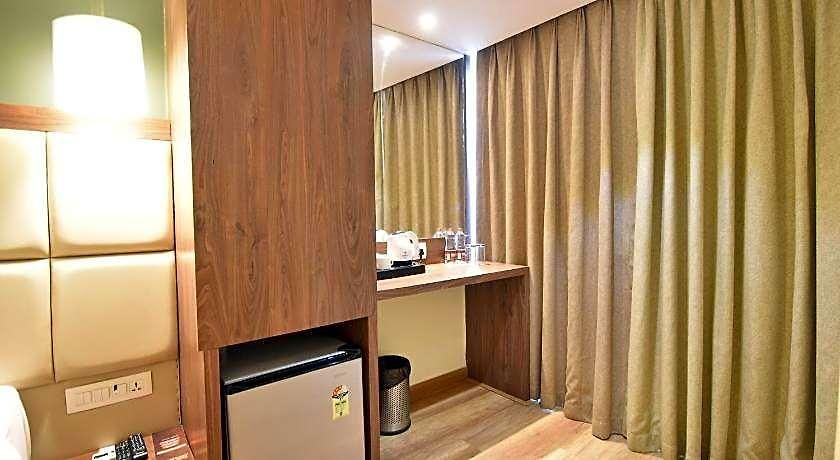 The Aarya A Smart Business 3* Mumbai