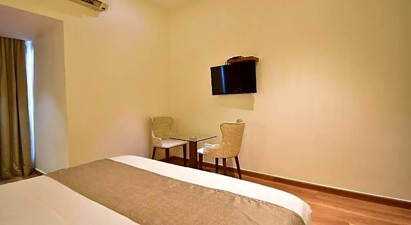 Hotel The Aarya A Smart Business