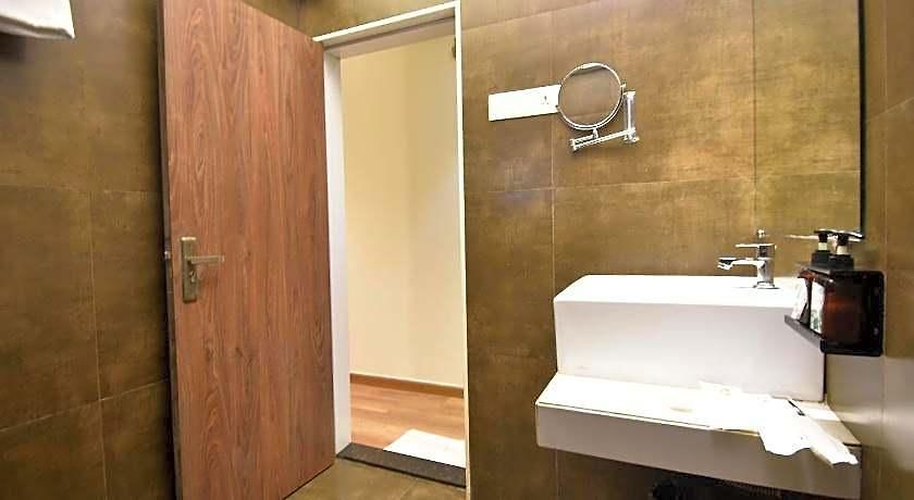 The Aarya A Smart Business 3* Mumbai