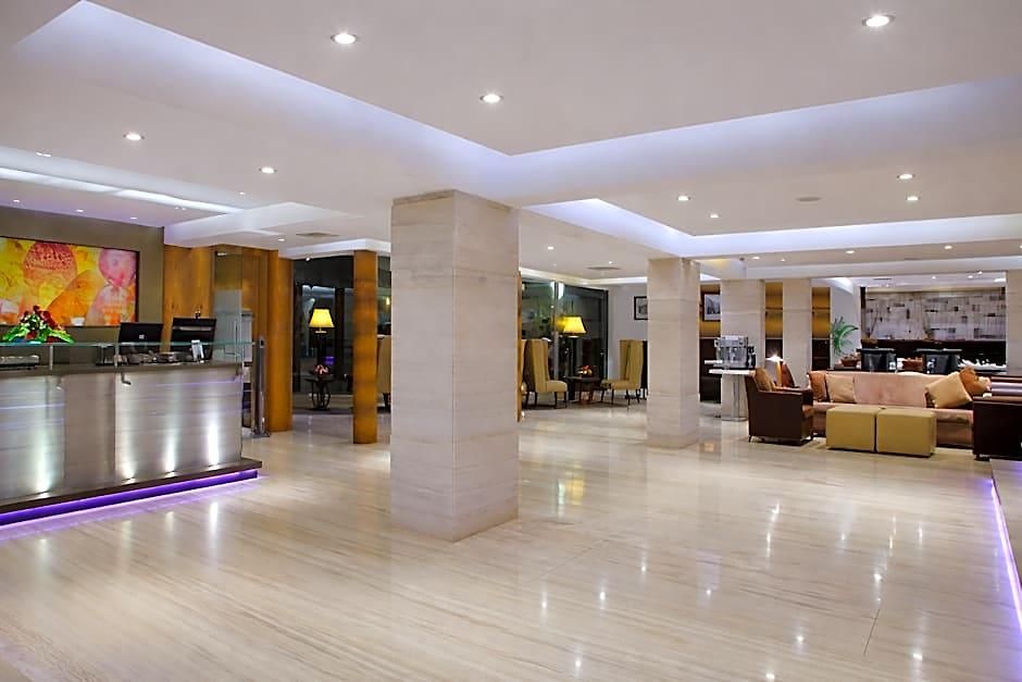 Hotel Hiltop