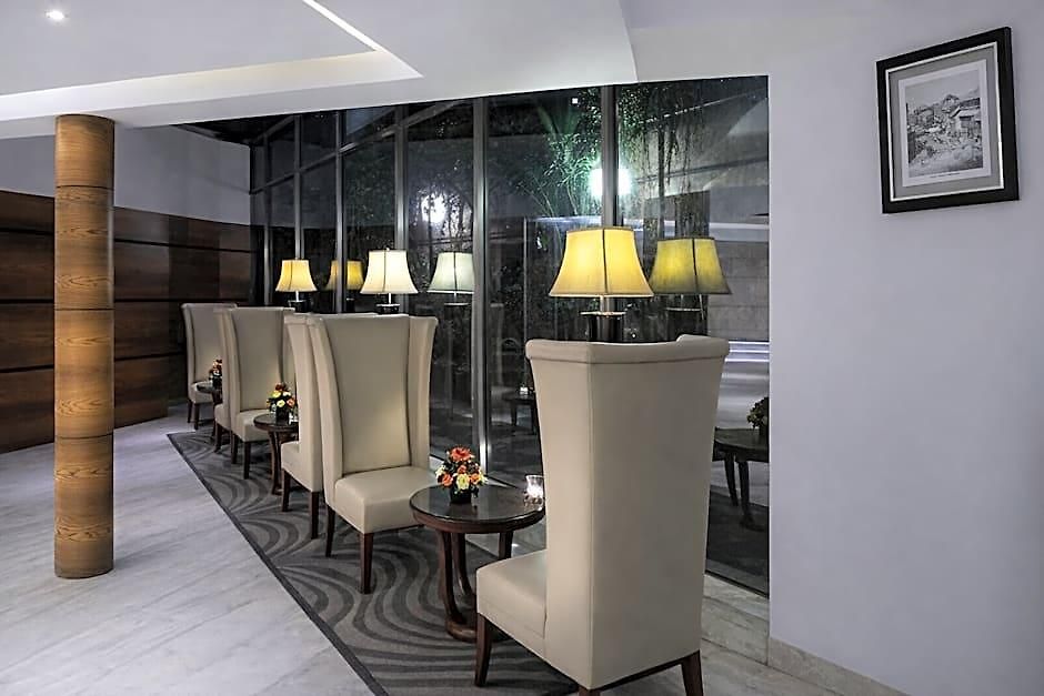 Hiltop Hotel Mumbai