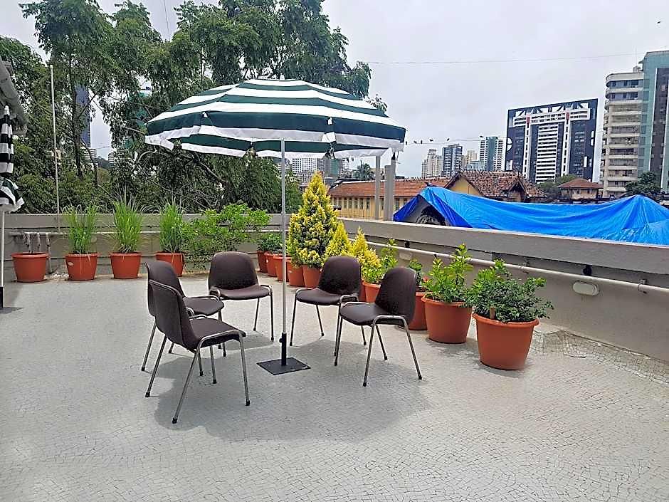 Kumkum Hotel Mumbai