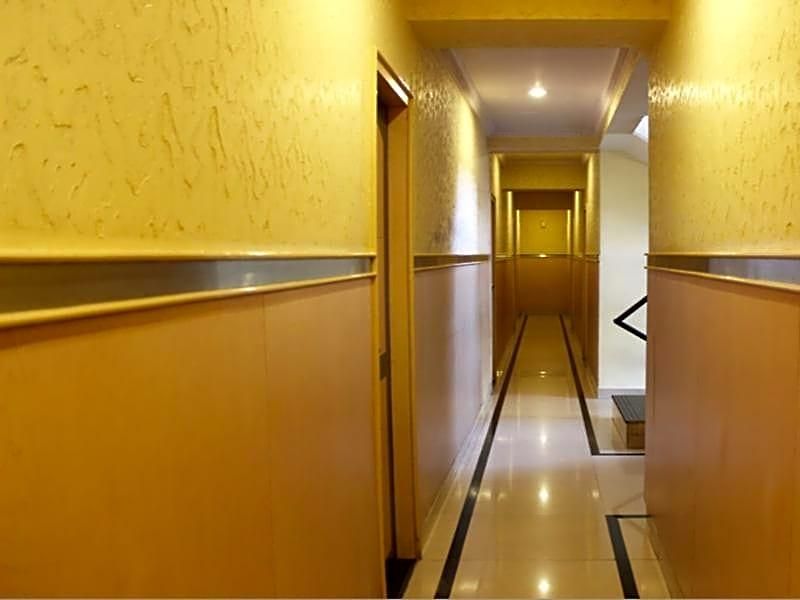 Palace 2* Mumbai