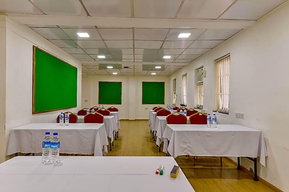 Hotel Ajanta Mumbai