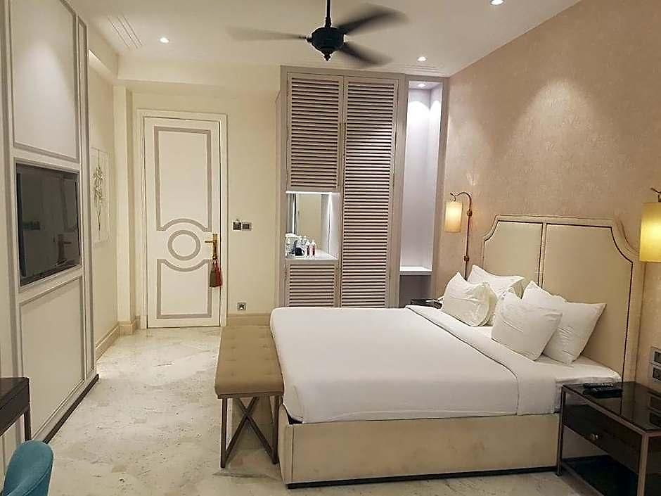 Hotel, Colaba - A Seafront Hotel 3*