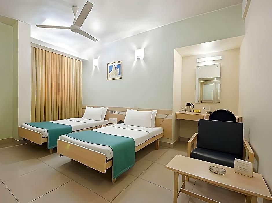 Diplomat, Colaba Hotel