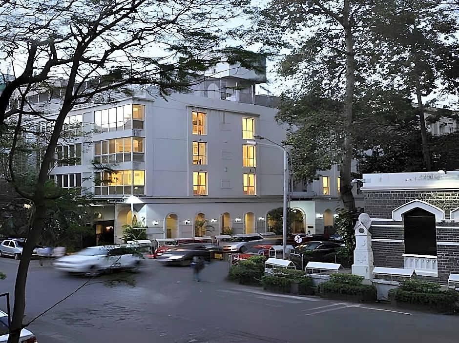 Diplomat, Colaba