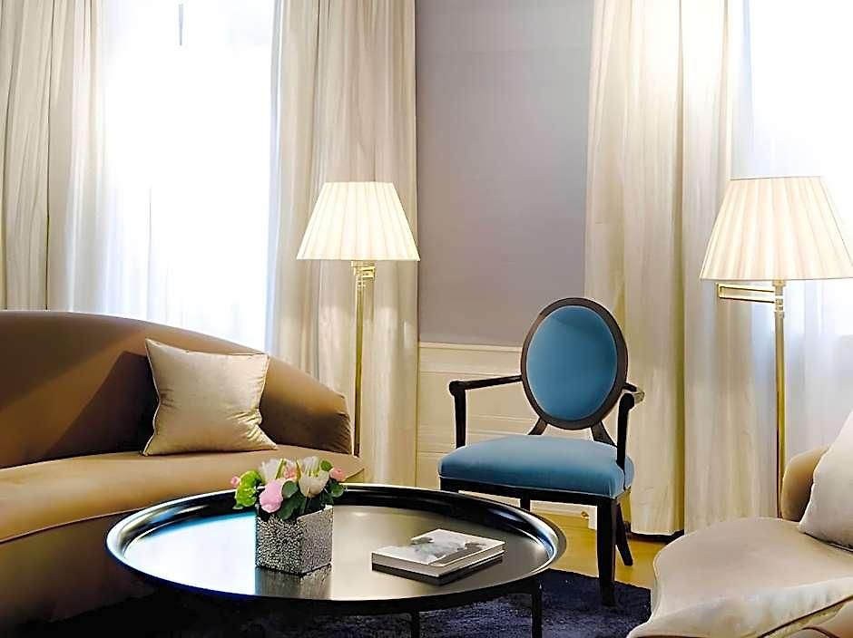 Diplomat, Colaba 3* Mumbai