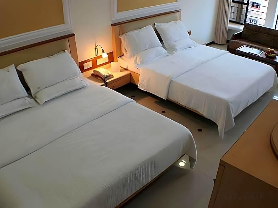 Godwin - Colaba Hotel Mumbai