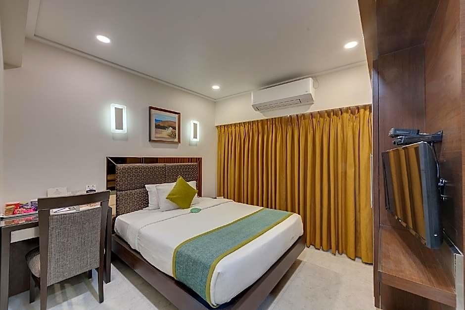 Suba Galaxy Hotel 4*