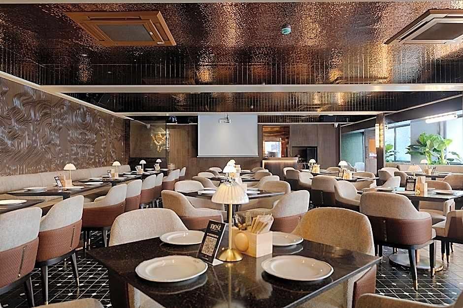 Hotel Silver Mumbai