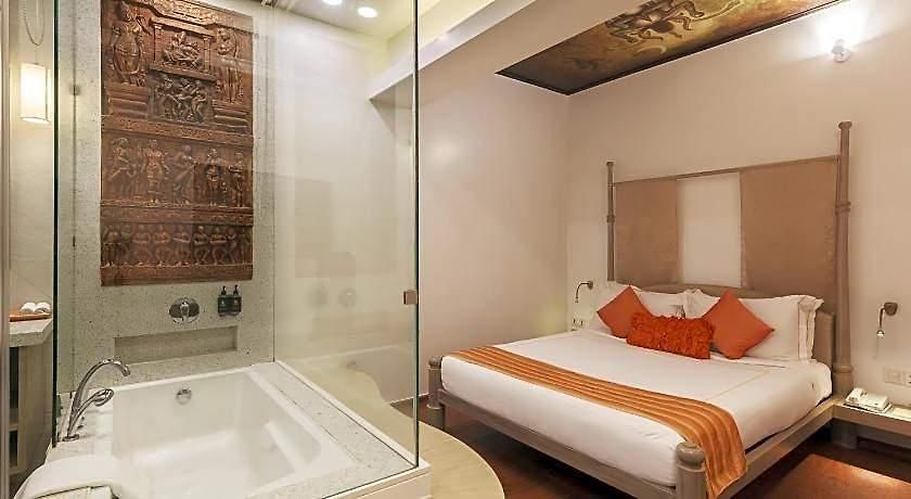 Le Sutra Hotel, Khar, Hotel Mumbai