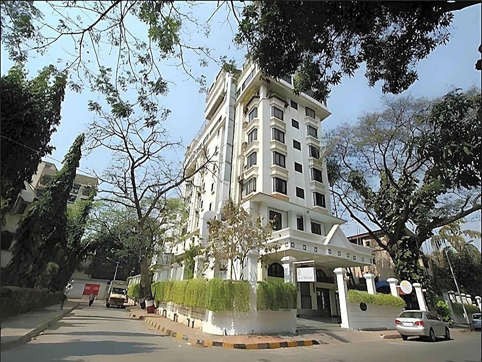 Hotel Karl Residency 3*