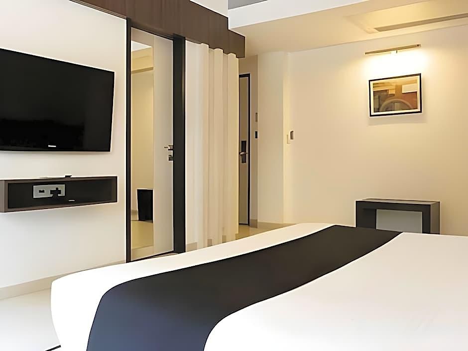 The Roa 3* Mumbai