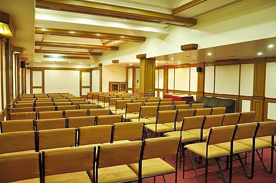 Avon Ruby Dadar Hotel Mumbai
