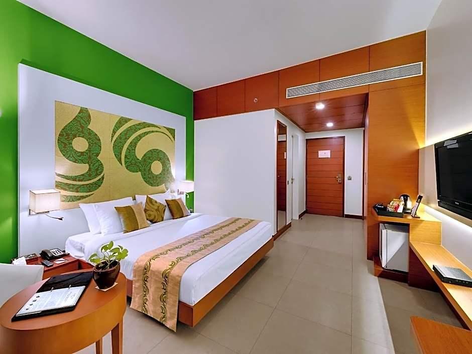 The Fern Residency Mumbai, The Acres Chembur, Series By Marriott Hotel 4*