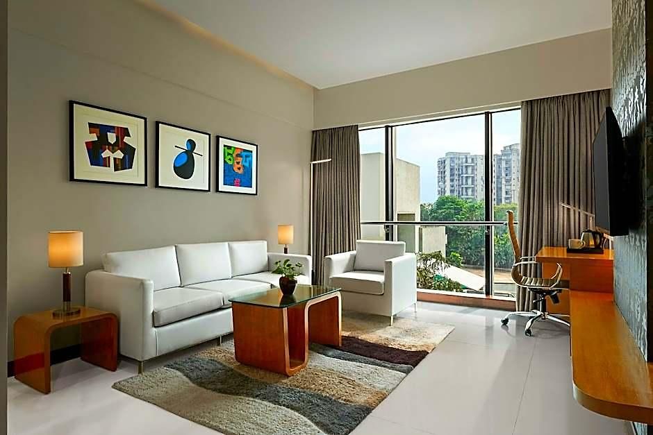 The Fern Residency Mumbai, The Acres Chembur, Series By Marriott Hotel 4*