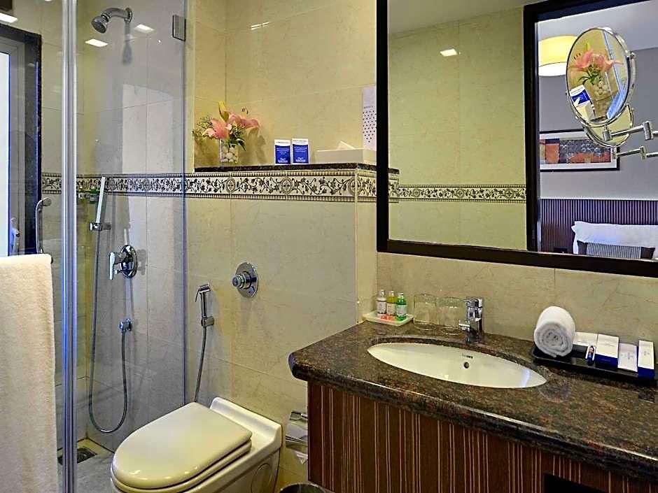 Residency Sarovar Portico 4* Mumbai