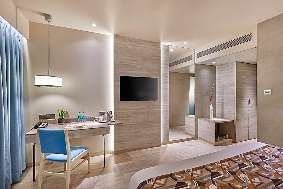 Hotel The Regale By Tunga