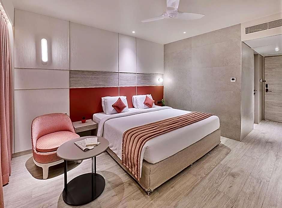 The Regale By Tunga Hotel