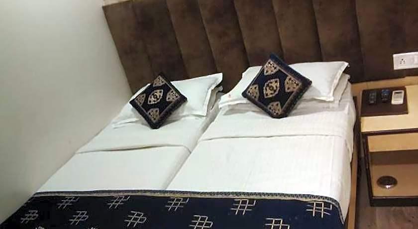 Fortune Hotel 3*