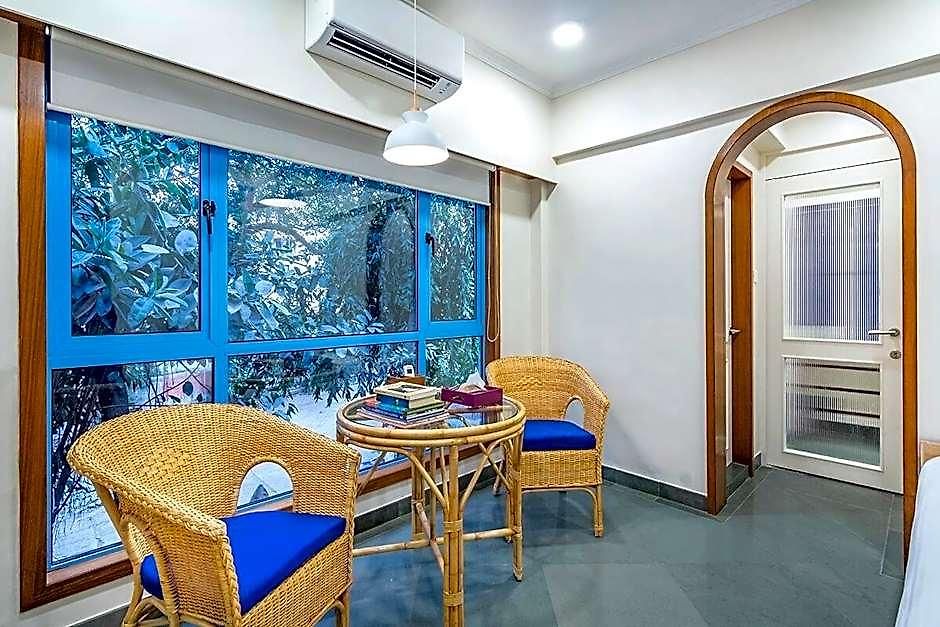 Hotel Kemps Corner 2*