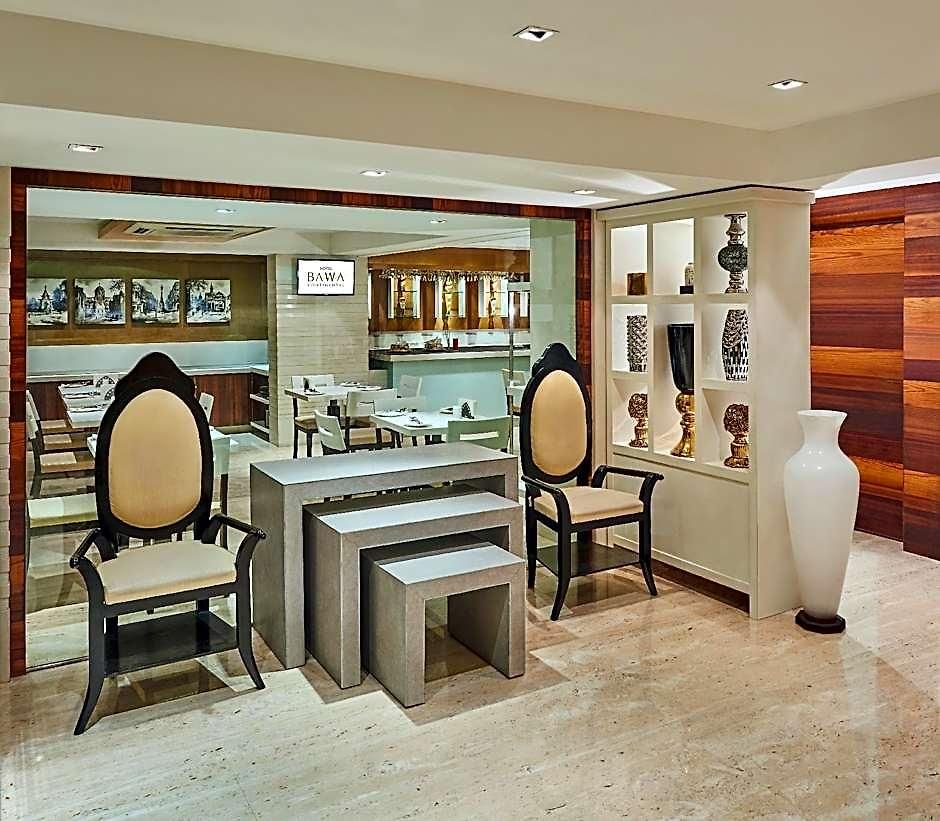 Bawa Continental Juhu 3*