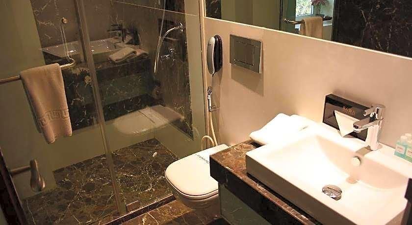 Bawa Continental Juhu Hotel Mumbai