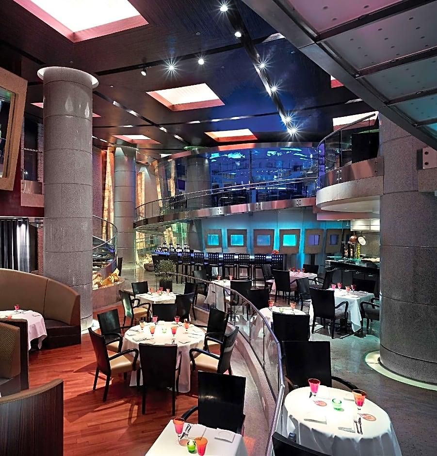 Hyatt Regency International Airport Hotel