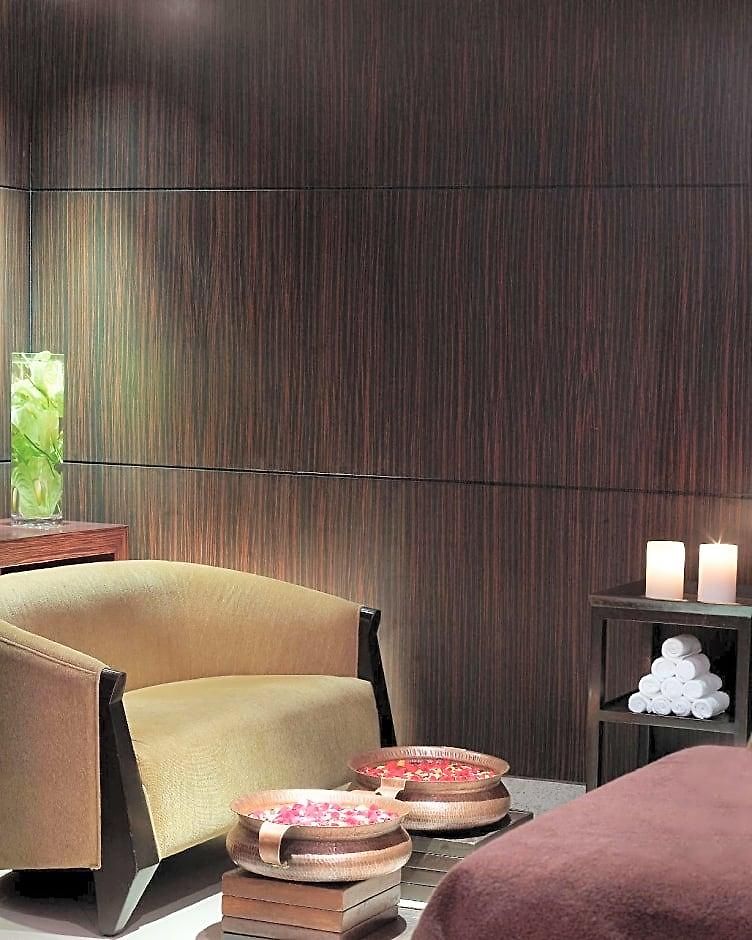 Hotel Hyatt Regency International Airport 5*