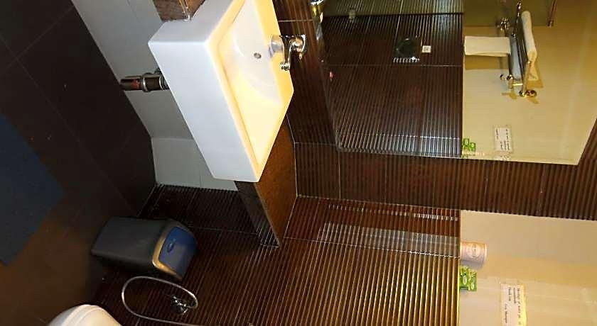 Chateau Windsor - Marine Drive Hotel