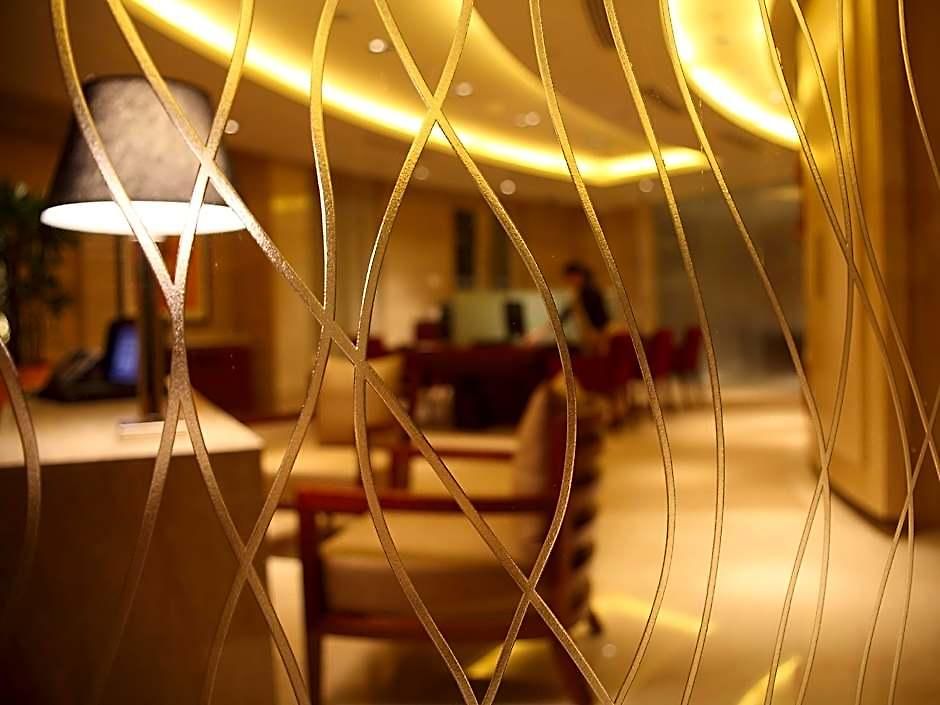Trident Bandra Kurla Hotel