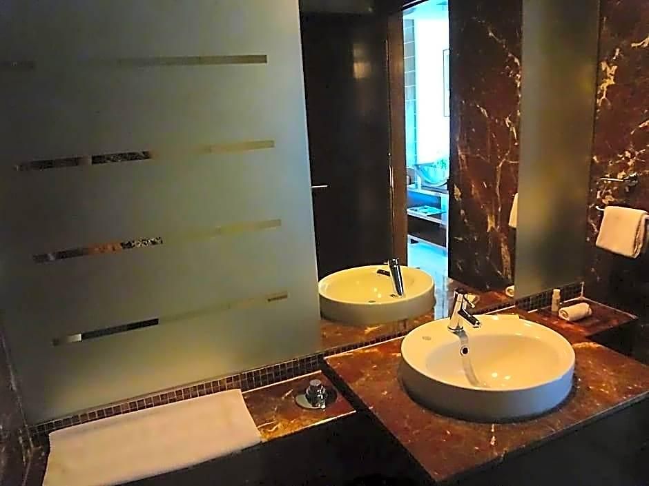 Hotel Ramada Powai & Convention Centre