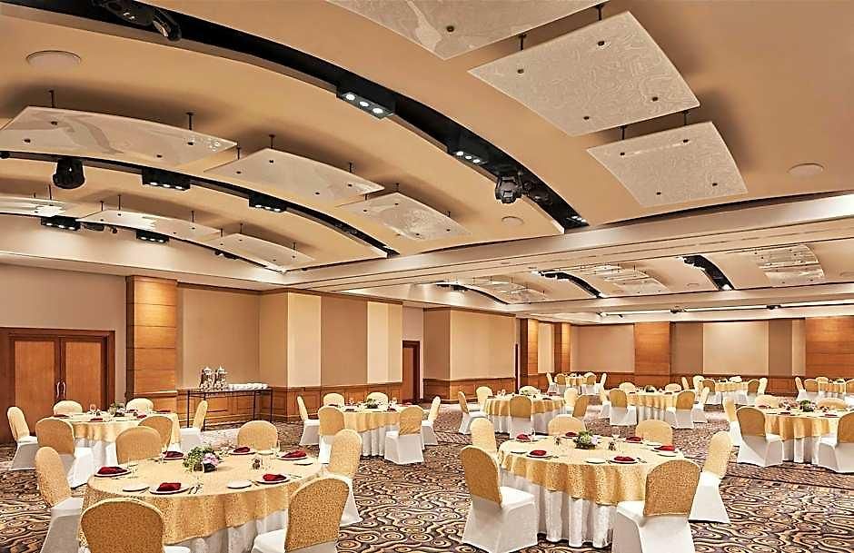 President - Ihcl Seleqtions 5*