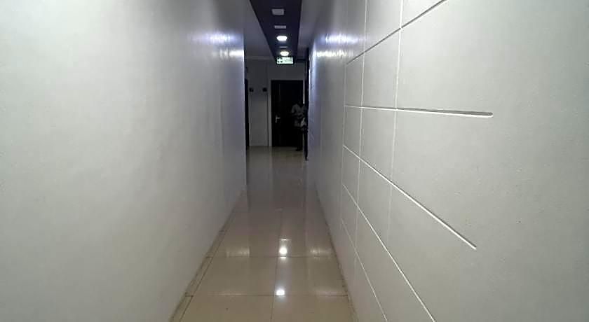 Hotel Supreme - Cuffe Parade