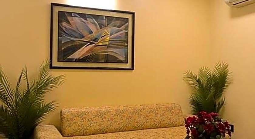 Hotel Metro Palace Bandra