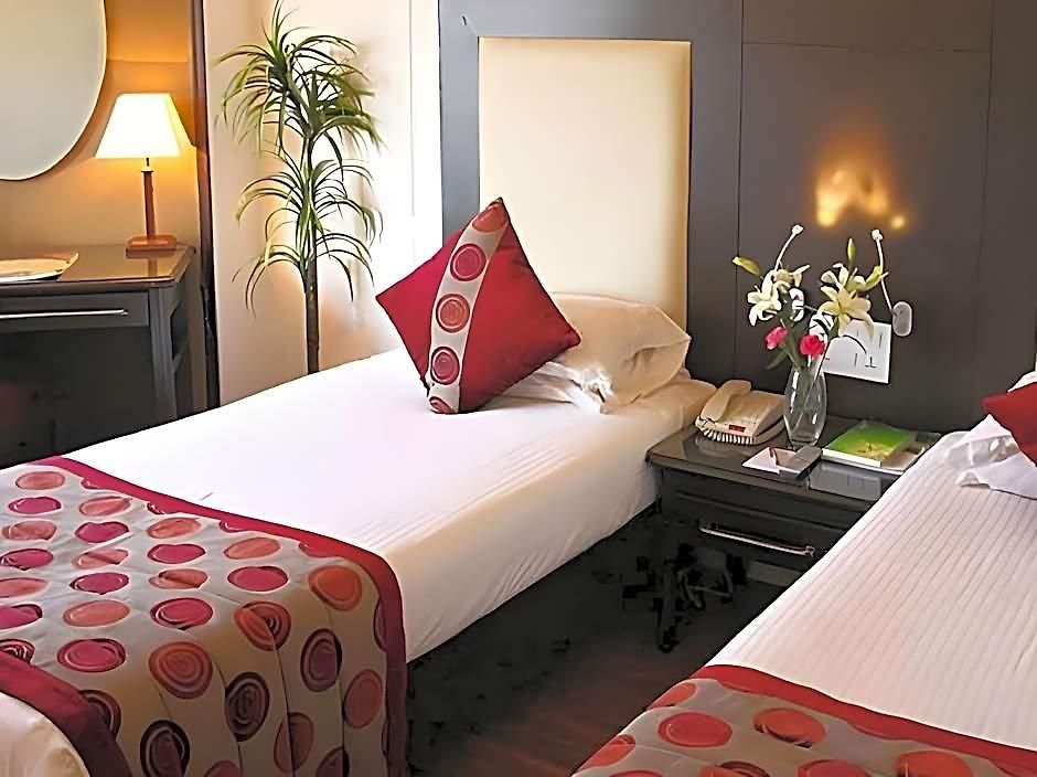 Hotel Ramee Guestline Juhu