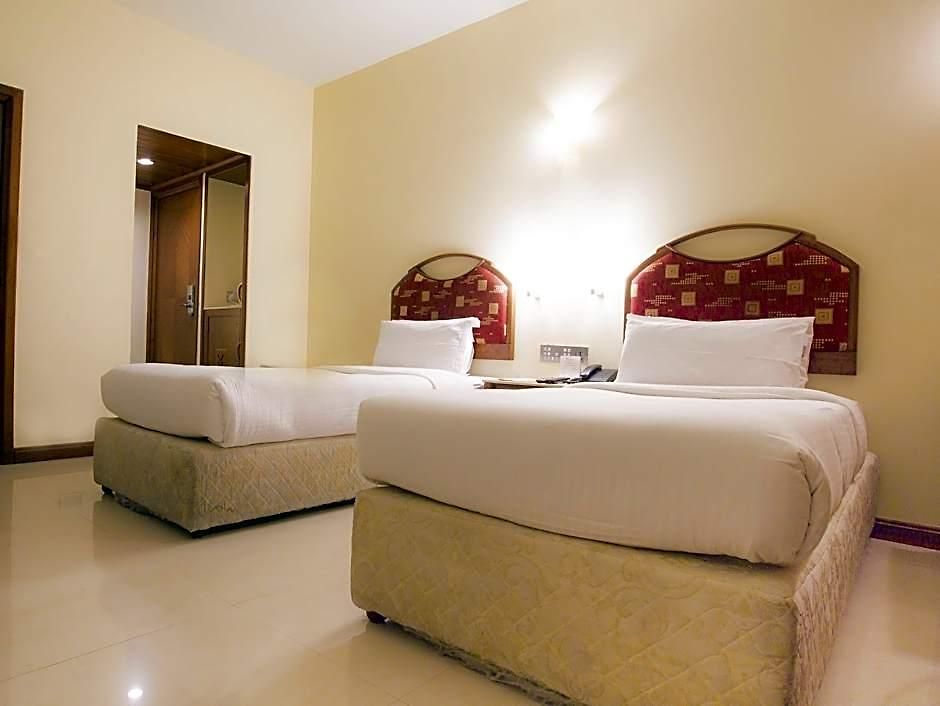 Airport International Hotel