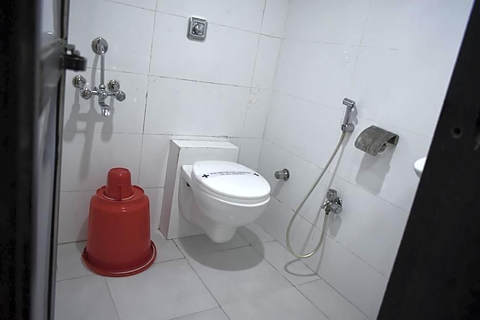 Hotel Arma Court - Near Us Embassy, Bkc Mumbai