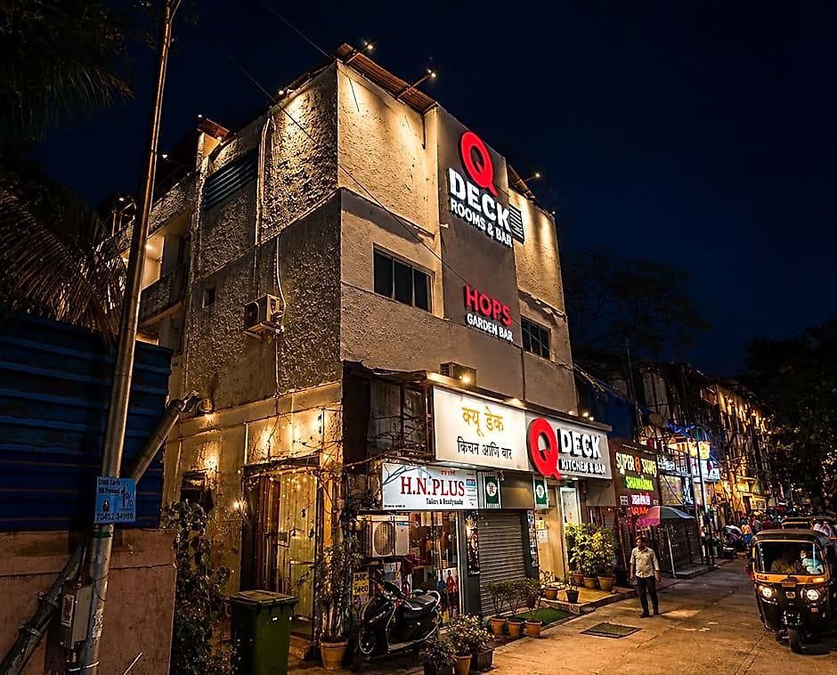 Q Deck - Parle Station And Near To Airport Mumbai